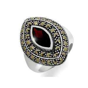  Silver Garnet & Marcasite Ring Size 7.5 Jewelry
