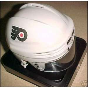  Philadelphia Flyers Mini NHL Replica Hockey Helmet: Sports 