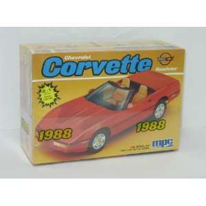  MPC 6204 1988 Chevrolet Corvette Roadster Convertible 1/25 