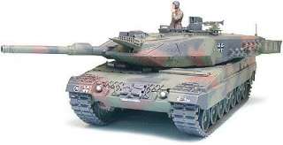  this is a 1 35 plastic leopard 2a5 main battle tank 