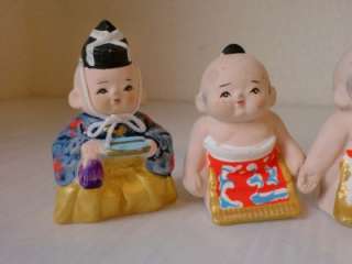 Japanese Ceramic Ningyo Doll   Sumo 3 Wrestlers & Judge  