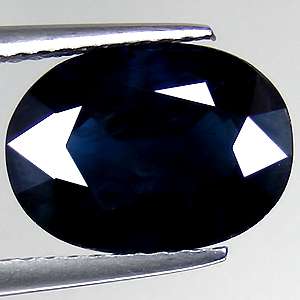 OUTSTANDING OVAL GORGEOUS DARK BLUE SAPPHIRE 3.22 CT  