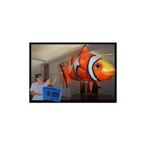    Air Swimmer Remote Controlled Flying Clownfish: Toys & Games