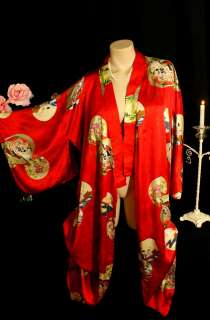Stunning Vtg 100% Silk Kimono Japanese Dressing Gown Robe OS  