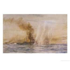  At the Battle of Jutland Hms Southampton Sails Under Fire 