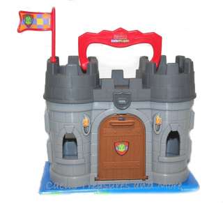 FISHER PRICE LITTLE PEOPLE Small Portable Castle NEW  