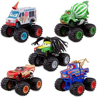   Pixar Cars Deluxe Monster Truck Mater Figure Set    5 Piece Set  