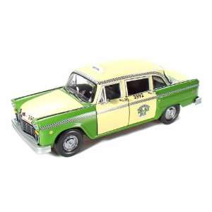  1981 Chicago Checker Cab 1/18 Toys & Games