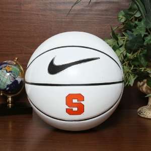  Nike Syracuse Orange Autograph Basketball: Sports 