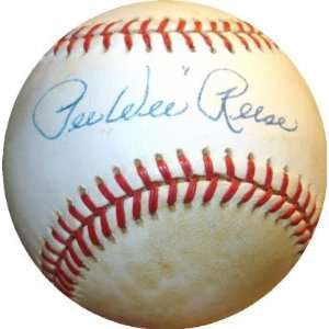  Pee Wee Reese Autographed Ball   Slightly Yellowed 