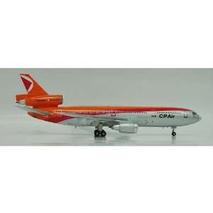  InFlight 200 CP Air Empress Rome DC 10 30 Model Airplane 