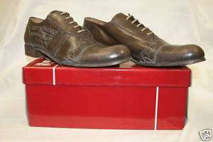 Levis Men Capital E Brown Leather Shoes Sz 9.5 / 43  