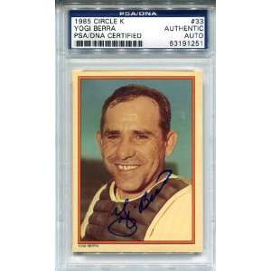  Yogi Berra Autographed 1985 Topps Card Sports 