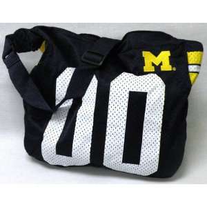 Michigan Wolverines Jersey Messenger Bag  Sports 