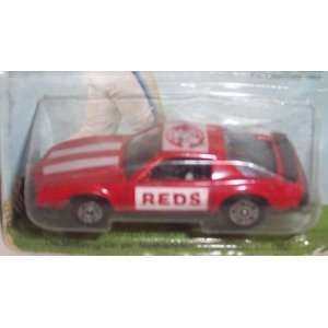  Cincinnati Reds 1983 Corgi MLB Diecast 1/64 Scale Pontiac 