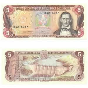    Dominican Republic 1990 5 Pesos Oro, Pick 131 