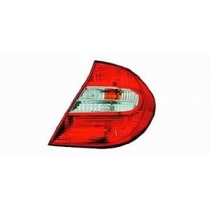 05 05 Toyota Camry Tail Light (Passenger Side) (2005 05) 81550 AA050 