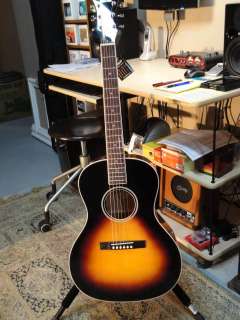 Recording King Century Jubilee Troubador RNJ 16FE3 SN with Pickup and 