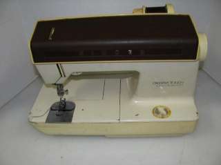 You are viewing a used Singer Creative Touch Fashion Sewing Machine 