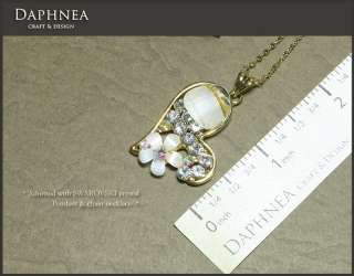 daphnea clear crystal unique pendant necklace FN81216  
