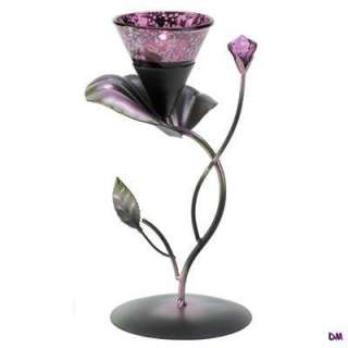 Soothing shades of dusky lilac give this botanical tealight stand a 