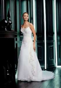 Impression 2701 Size 16 Ivory/Silver NWT Wedding Gown  
