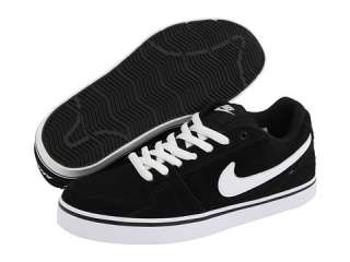 Nike Ruckus Low Tops Black White Shoes Skateboarding  