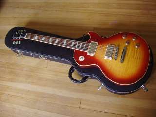   Les Paul Standard Plus Guitar Heritage Cherry Sunburst 2008  