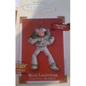  Hallmark 2002 Buzz Lightyear Ornament. Has Voice Feature 