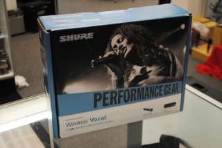 Shure PG24/PG58 Wireless Vocal System  