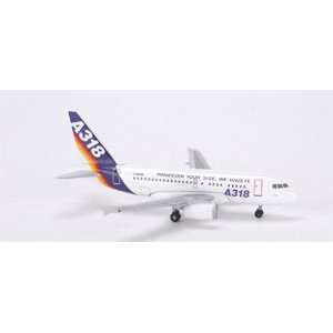  Herpa Airbus A318 1/500 Old Colors Toys & Games