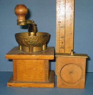 TOY COFFEE GRINDER OVERSIZED STORE DISPLAY VERY LARGE CI412  