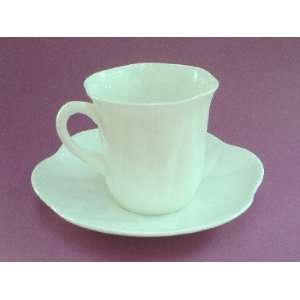 Shelley Bone China DAINTY WHITE Tea Cup & Saucer Set  