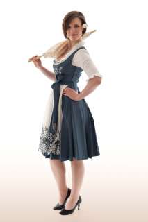 Ein elegantes und einzigartiges Midi Dirndl in einem ganz besonderen 