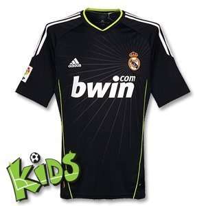  10 11 Real Madrid Away Jersey   Boys: Sports & Outdoors