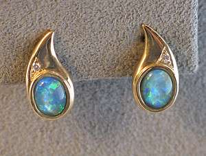 Opal & Diamond screwback earrings  14k yellow gold  5.8 grams (#5119 