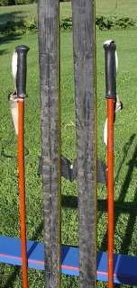 . Measures 75 (195 cm) long. Have 3 pin 75 mm bindings. The poles 