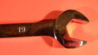 MAC TOOLS COMBINATION WRENCH 19MM M19CLR NEW  
