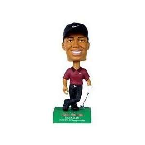    Tiger Woods Collection Bobble Head in Red Nike Vest: Toys & Games