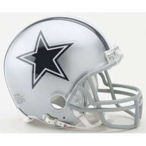    Dallas Cowboys Riddell Mini Football Helmet: Sports Collectibles